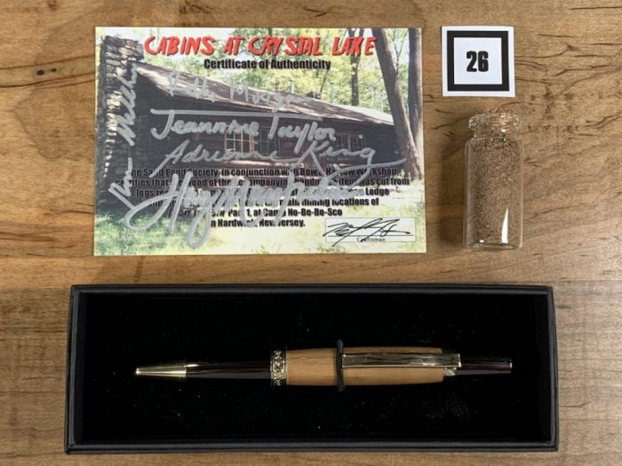 Custom Log Cabin Pen #26